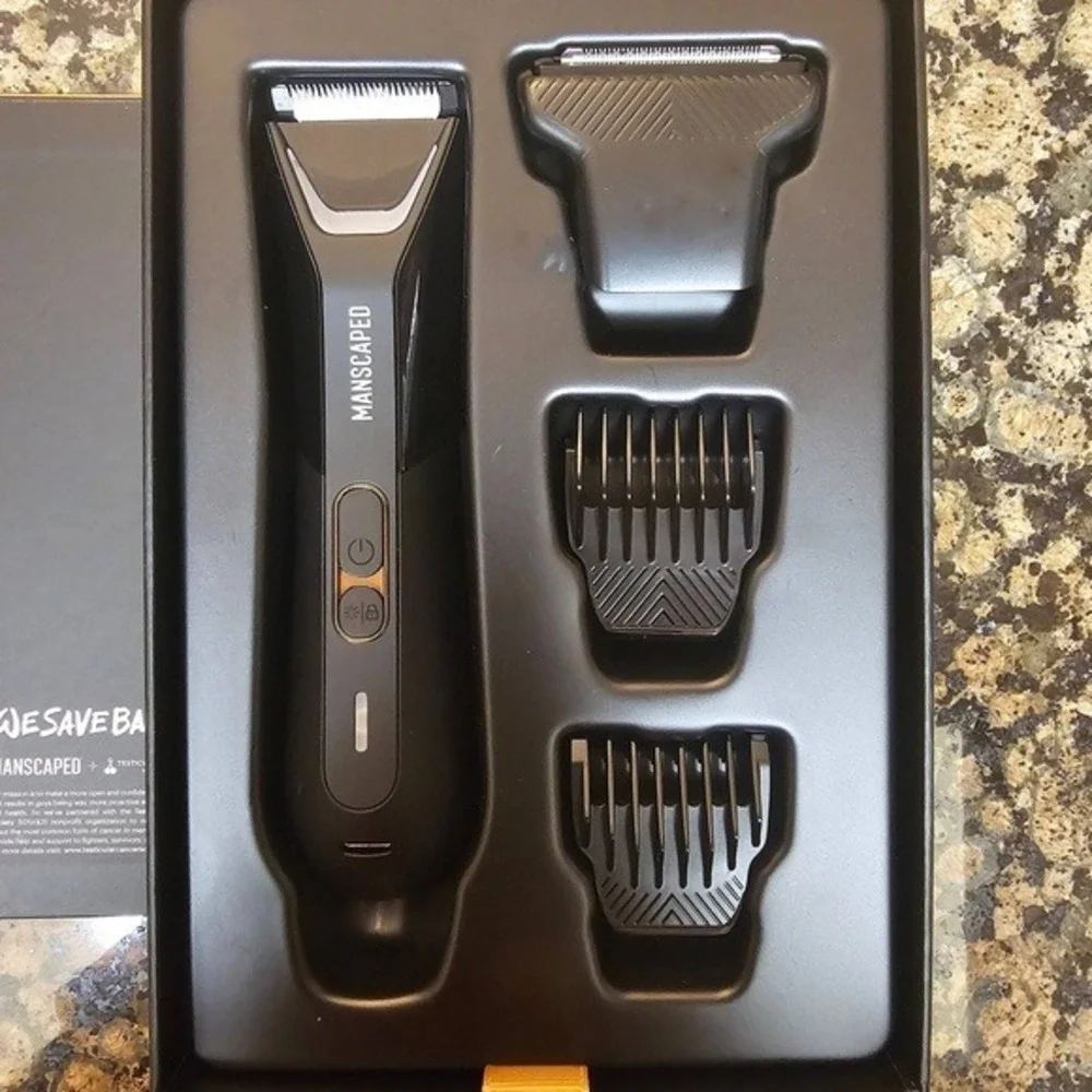 MANSCAPED The Lawn Mower 5.0 Ultra Essentials Kit Electric Trimmer Shaver *Open